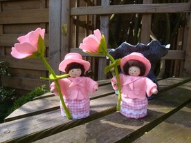 Tafelpopje Roosje roze.
