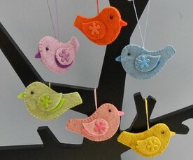 Pakket 6 Vrolijke Vogeltjes  gekleurd fresco 