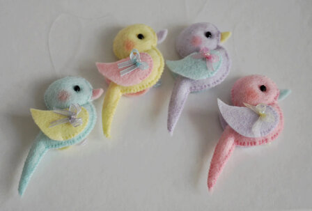 Pakket Vier vogeltjes in pastel tinten