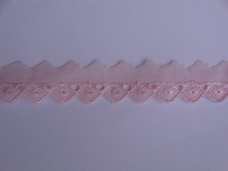 Roze broderiekant