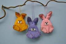 Pakket Paashaasjes geel,paars,roze