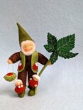 Pakket Kastanje kabouter met twee kastanje baby's